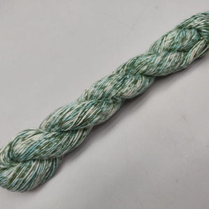 <b>100</b>% <b>Silk</b> <b>Yarn</b> Raw Mulberry Dyed Pattern OEM Anti-Technics Item Style for Hand Knitting Weaving Ring Embroidery - Product Image 3