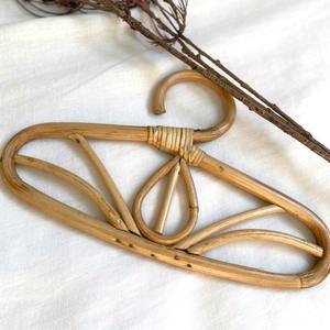 Accessoires de magasin de vêtements cintres en rotin nouveau cintre design pour affichage de soutien-gorge de maillot de bain bikini - Product Image 2