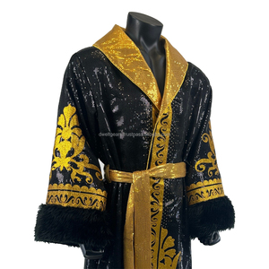 Bata de Lujo para Caminar por el Ring de Boxeo, Bata de Combate Personalizada con Capucha, Acabado Satinado, Ropa Profesional de Boxeo - Product Image 4