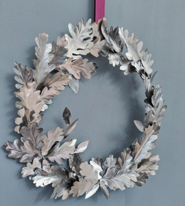 Prix de gros guirlande de Noël guirlande de métal feuille de forme ronde en métal porte d'entrée guirlande de Noël personnalisée pour la décoration de porte - Product Image 3