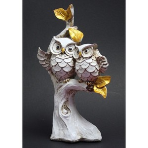Par de Búhos de Resina para Decoración de Mesa, Búho Blanco en Rama, Pieza Decorativa, Escultura de Resina Hecha a Mano - Product Image 1