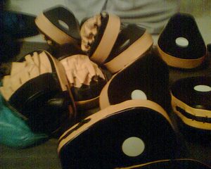 FOCUS MITTS Cuir de qualité supérieure à l'intérieur rembourrage en mousse haute densité pour l'entraînement - Product Image 6