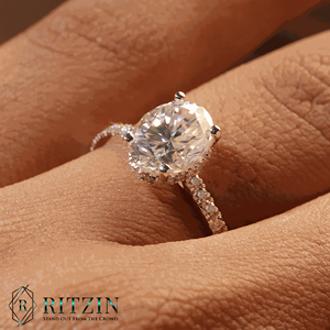 Bague de fiançailles Halo cachée en diamant coupe ovale et ronde pour femme - Product Image 4