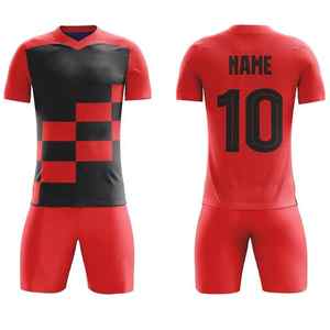 Venta al por mayor 2024 Custom Soccer Team Jersey Uniforms Golden Football Kits Vintage manga corta XL Camisas No hay comentarios todavía - Product Image 1