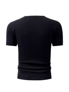 T-shirt à manches courtes en tricot pour homme, col rond, coupe ajustée, design uni, noir et blanc - Product Image 6