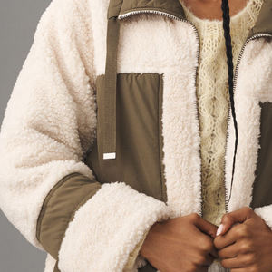 Collection spéciale hiver, tissu respirant, col rabattu, tendance, veste bomber en sherpa de haute qualité OEM, chaude pour femmes - Product Image 4