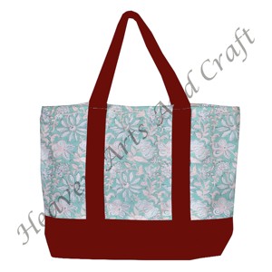 กระเป๋าโท้ทลายพิมพ์บล็อกสีเบอร์กันดี ผลิตในอินเดีย ลายดอกไม้หลากหลายแบบ ทนทาน มีสายสะพายสองข้าง ขายส่ง BHCB018 - Product Image 2