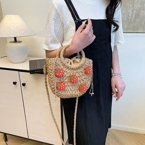 Nuevo Bolso de Hombro Tejido para Mujer, Diseño de Cesta de Verduras de Alta Gama, Ideal para Oficinistas y Playa, en Poliéster - Product Image 2