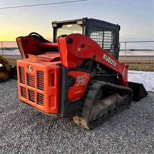 KUBOTA SVL75 Mini chargeuse compacte d'occasion avec chargeur frontal Produit d'occasion en vente - Product Image 2