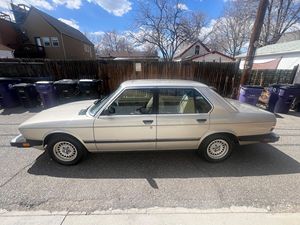 BMW 533I USADO, AÑO 1983, VOLANTE A LA IZQUIERDA/DERECHA - Product Image 3