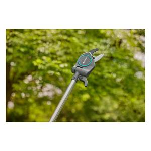 Tijeras de podar telescópicas Gardena STARCUT PRO de 160 cm, herramienta de jardín con diámetro máximo de corte de 32 mm, modelo 12080 20 - Product Image 3
