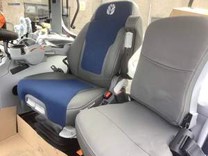 Venta al por mayor asequible original bastante usado Tractor New Holland T1104 110 HP Horse Power Farmer Tractor en stock - Product Image 5