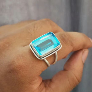 Anillo de Topacio Azul Cielo, Gema de Plata de Ley 925, Joyería Hecha a Mano, Piedra de Nacimiento de Diciembre, Regalo para Mujer - Product Image 1