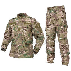 ชุดยุทธวิธีกลางแจ้งพร้อมการเย็บเสริมความแข็งแรง กันลม กันน้ำ และมีกระเป๋าหลายช่องสำหรับใส่อุปกรณ์ - Product Image 1