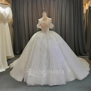 Vestidos de Novia Modernos OY013 de Lujo con Cuello Halter, Borlas, Lentejuelas, Cola Capilla, Flores de Encaje y Cristales para Mujer - Product Image 1