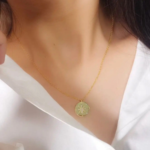 สร้อยคอจี้เข็มทิศแผ่นกลมสีทอง14K คุณภาพสูงในราคาที่สมเหตุสมผล - Product Image 2