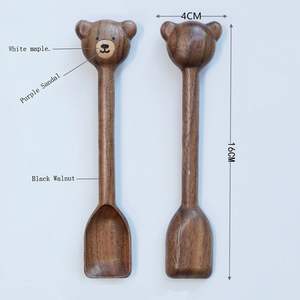 Ensemble de couverts en bois avec tête d'ours de qualité supérieure pour la salle à manger, couverts amusants et mignons de style dessin animé pour des tables élégantes et modernes - Product Image 3