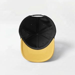 Casquette personnalisée perforée au laser, noire et jaune, en maille, réglable, six panneaux, décontractée, respirante, imperméable, impression sérigraphique, unisexe - Product Image 5