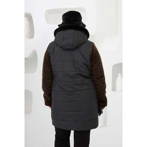 Abrigo Acolchado Leopar Garnili Talla Grande Negro - Product Image 5