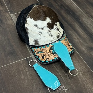 Clips para Sombreros de Cuero Genuino Hechos a Mano con Nuevo Diseño Portátil 2025 para Viajes, Bolsos, Mochilas, Equipaje, Colgador Magnético para Sombreros para Exteriores - Product Image 1