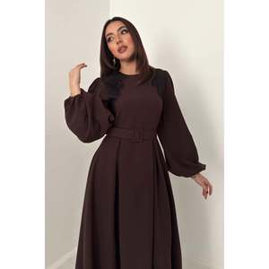 Vestido con Detalles de Encaje Marrón - Marrón - Product Image 3