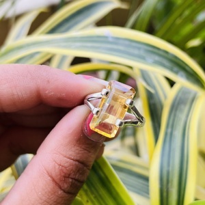 Anillo de citrino natural Anillo de Plata de Ley 925 Anillo hecho a mano Anillo de plata Anillo de diseñador de moda Anillo bohemio Anillo de boda - Product Image 1