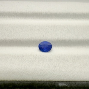 Saphir bleu naturel non chauffé de couleur corindon de haute qualité pierre précieuse sri-lankaise naturelle - Product Image 2