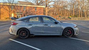 2023 ซีวิค ไทป์ อาร์ ไมล์น้อย เครื่องยนต์สมบูรณ์ ระบบส่งกำลังดี หลังคาพาโนรามิก ไฟหน้า LED พร้อมส่ง - Product Image 2