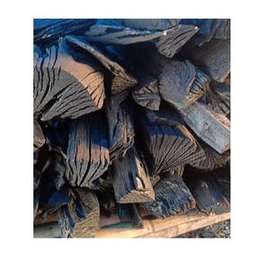 Charbon de bois noir en bois dur de mangrove en vrac, fournisseur de haute qualité pour l'industrie chimique, forme de bâton - Product Image 1