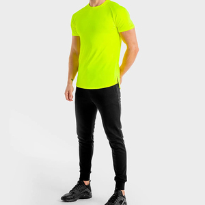 OEM Lightweight Breathable Spandex/Polyester <b>Men's</b> Compression Shirt Custom Logo Design Solid Pattern Casual Regular Fit All - Product Image 2