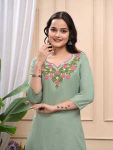 Designer Long Kurti Pant Set Indian Digital Print Ethnic Suit High Quality Fabric for Casual & Festive Wear Wholesale Factory - Product Image 4