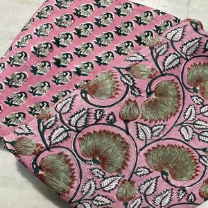 Tela Suave con Estampado Floral de Jaipur, Estilo Adorable, Material de Costura, Precio al por Mayor Disponible - Product Image 1