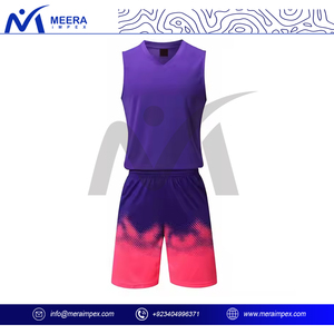Uniformes de baloncesto de alto rendimiento Diseño elegante para equipos Clubes Ropa y torneos de fútbol personalizada - Product Image 2