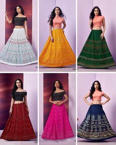 Faldas acampanadas con estampado de rayón pesado de alta demanda con parte superior en estilo Anarkali para niñas Oficina Uso casual Disponible para la venta - Product Image 5