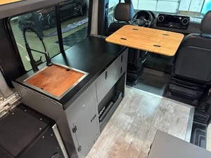 Mercedes-Benz Sprinter 2500 4x4 2022 Certificado Limpio - Product Image 3