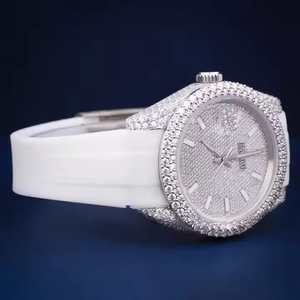 นาฬิกาแนวสปอร์ตสไตล์ฮิปฮอปของผู้ชายดีไซน์ตามสั่งทำจากยางสีขาวมีสไตล์ทำจากสแตนเลสนาฬิกาประดับเพชรแบบเพชร - Product Image 3