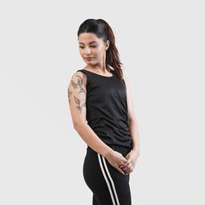 เสื้อกล้ามออกกำลังกายสีดำระบายอากาศได้ดี - Product Image 5