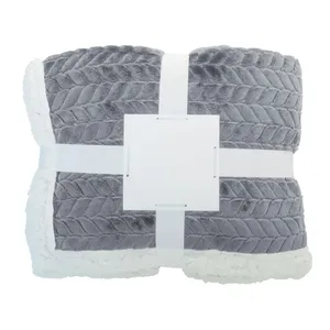 Couverture matelassée durable en RPET pour le merchandising - Product Image 2