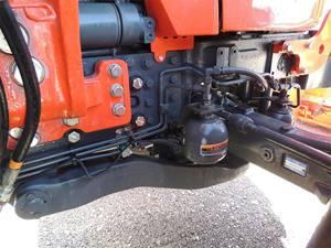 Vente directe de pièces neuves et d'occasion pour le noyau du tracteur Kubota M7171 comprenant des machines agricoles pour moteur et boîte de vitesses - Product Image 5