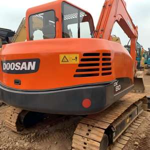Excavatrice d'occasion DOOSAN DX80, 8 tonnes, modèle 2024, origine coréenne, composants principaux en stock, à vendre - Product Image 2