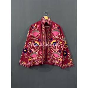 Suzani de algodón étnico único para mujer bordado a mano estilo bohemio acolchado de punto Otoño Invierno Chaqueta corta diseño bohemio - Product Image 2