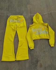 Sweat à capuche zippé et pantalon de survêtement avec broderie en strass et logo personnalisé Ensemble survêtement Combinaison évasée Survêtement pour femmes - Product Image 4