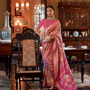 ผ้าไหมฮุสซาร์ล่าสุด พร้อมงานพิมพ์ดิจิทัล ผ้าซารีเนื้อหนา พร้อมชุดเสื้อสำหรับขายส่ง - Product Image 1