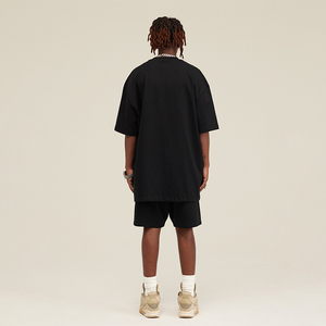 Brand Wholesale <b>T</b> <b>Shirt</b> Streetwear 300 Gsm Tshirt Logo <b>Heavyweight</b> <b>T</b>-<b>shirt</b> for <b>men</b> - Product Image 3