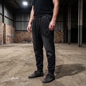 Custom <b>Drop</b> Crotch Sweatpants 400 GSM <b>Sun</b> Faded Heavyweight Fleece Tapered Black Streetwear OEM Wholesale - Product Image 5