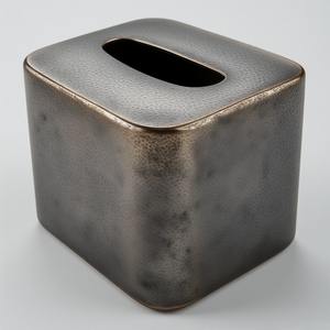 Boîte à mouchoirs élégante et multifonctionnelle, conçue pour les maisons élégantes, offrant une forme minimaliste et lisse, construction en métal durable - Product Image 4