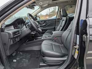 Promotion Exceptionnelle 2026 Lincoln Corsair Premiere AWD SUV Conduite à Gauche - Product Image 5