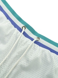 Short d'été en maille pour hommes en polyester respirant pour le basket-ball et la salle de sport - Product Image 5