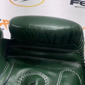Guantes de Boxeo Muay Thai Verde Oscuro Twins, Más Vendidos, para Venta al por Mayor, OEM, Profesionales, para Sparring, con Correa Ajustable, Artes Marciales - Product Image 5