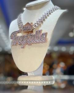 โซ่ที่งดงามและสำคัญอย่างแท้จริงจับคู่กับจี้ที่สวยงามที่สร้างขึ้นด้วย14kt โรสโกลด์กับเพชรโมอิสซาไนต์ - Product Image 2